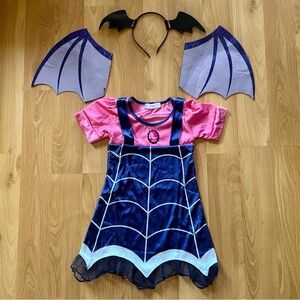 Vampirina Costume 3T